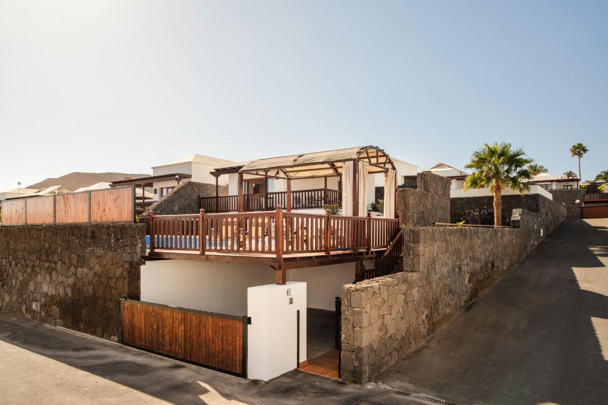 Villa 61 Playablanca Lanzarote Pool Spa بلايا بلانكا المظهر الخارجي الصورة
